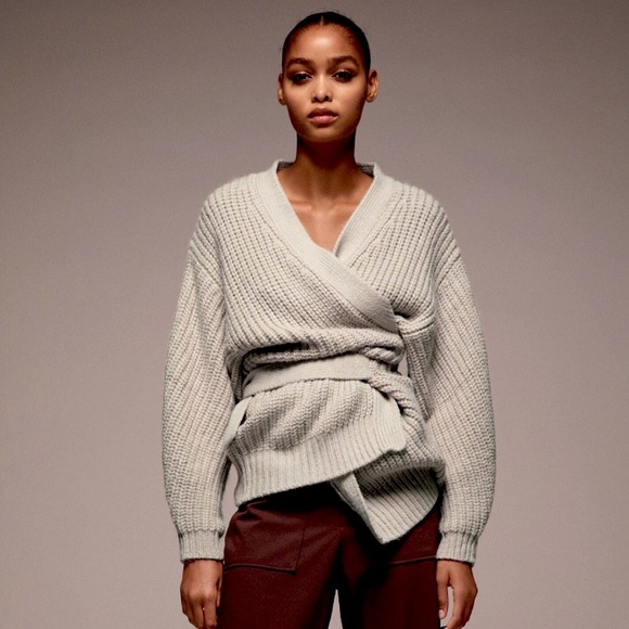 ZARA Crossover Knit Cardigan - Picture 3 of 12